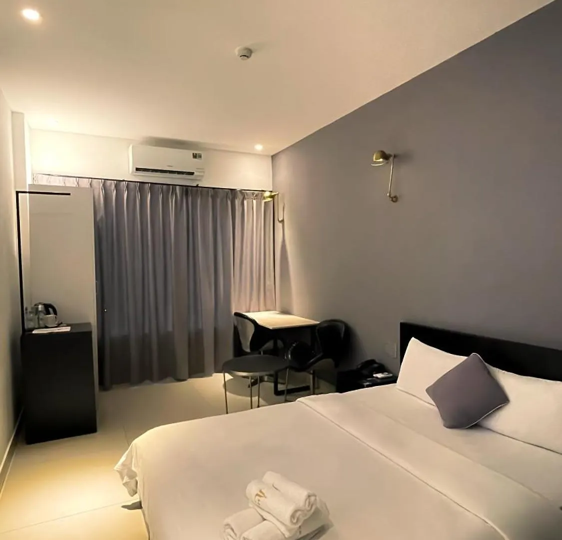 A In Hotel Riverside Ho Chi Minh City