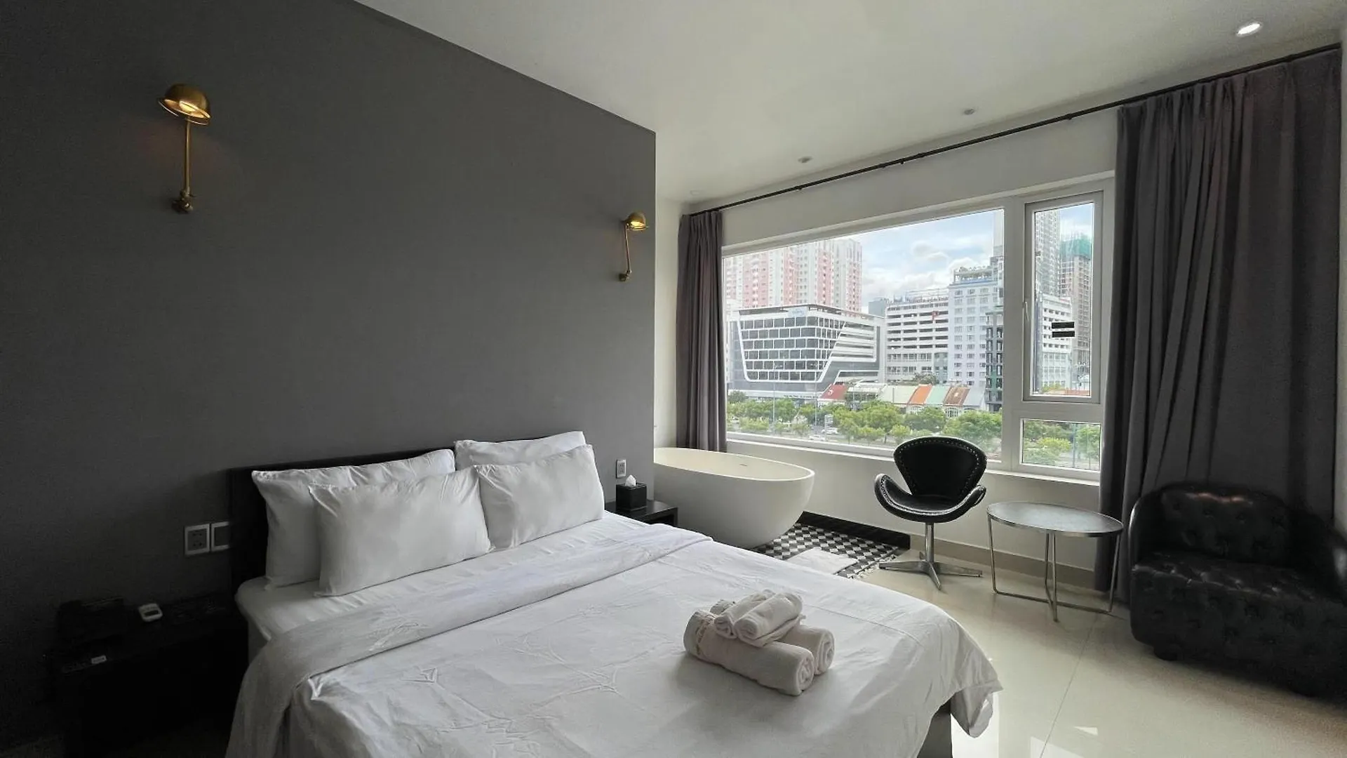A In Hotel Riverside Ho Chi Minh City 2*,